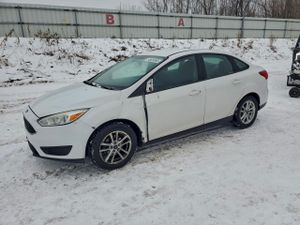 Ford Focus SE 2.0L 4 2015