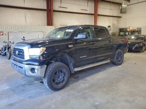 Toyota Tundra CREWMAX 5.7L 8 2008