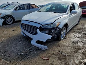 Ford Fusion SE 1.5L 4 2014