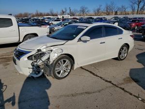 Nissan Altima 3.5S 3.5L 6 2015