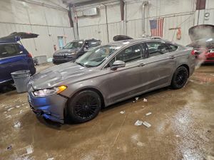Ford Fusion SE 2.0L 4 2014