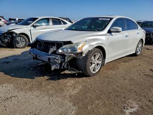 Nissan Altima 2.5 2.5L 4 2015
