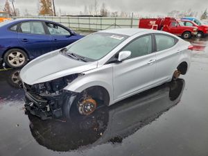 Hyundai Elantra GLS 1.8L 4 2013