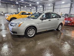 Ford Focus SE 2.0L 4 2011