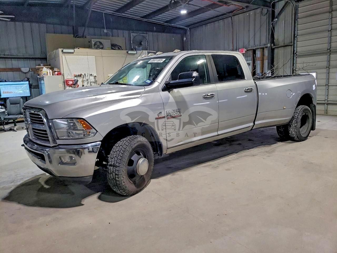RAM 3500 SLT 6.7L 6 2015