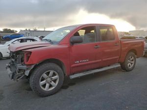 Nissan Titan S 5.6L 8 2013