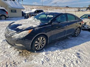 Hyundai Sonata SE 2.0L 4 2013