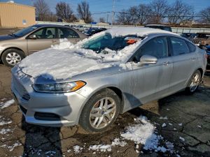 Ford Fusion SE 2.5L 4 2014