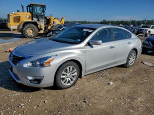Nissan Altima 2.5 2.5L 4 2015