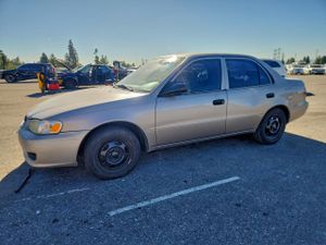 Toyota Corolla CE 1.8L 4 2001
