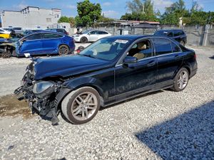 Mercedes-Benz C 300 4MATIC 3.5L 6 2013