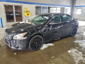 Nissan Maxima S 3.5L 6 2009