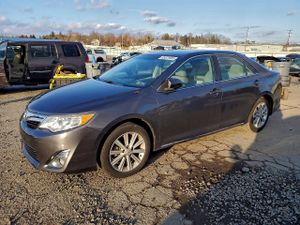 Toyota Camry BASE 2.5L 4 2012