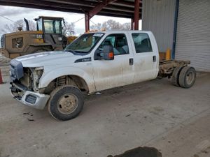 Ford F-350 SUPER DUTY 6.2L 8 2013
