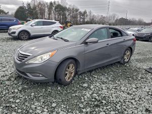 Hyundai Sonata GLS 2.4L 4 2013