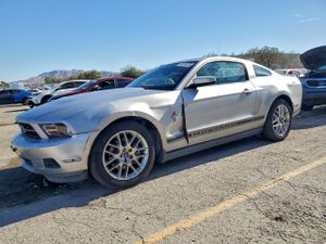 Ford Mustang 3.7L 6 2012