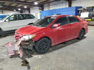 Toyota Corolla BASE 1.8L 4 2013