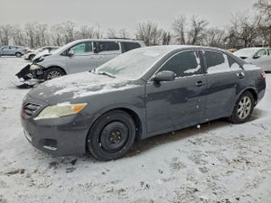 Toyota Camry BASE 2.5L 4 2011