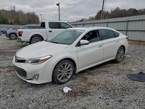 Toyota Avalon XLE 3.5L 6 2015