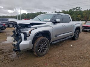 Toyota Tundra CREWMAX PLATINUM 3.4L 6 2022