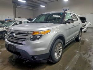 Ford Explorer XLT 3.5L 6 2011