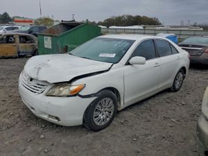 Toyota Camry BASE 2.4L 4 2009