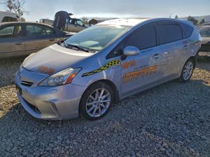 Toyota Prius 1.8L 4 2012