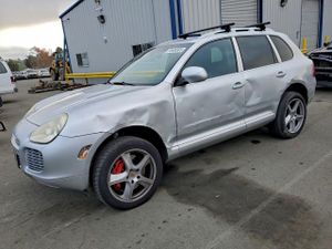 Porsche Cayenne TURBO 4.5L 8 2006