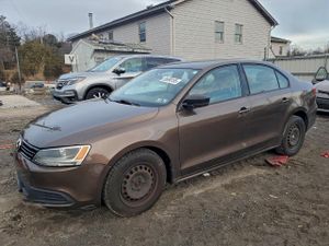 Volkswagen Jetta BASE 2.0L 4 2012