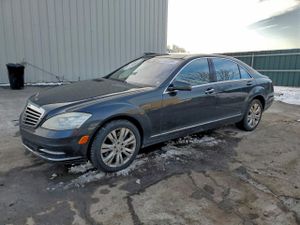 Mercedes-Benz S 550 4MATIC 4.6L 8 2013