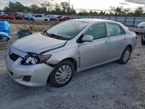 Toyota Corolla BASE 1.8L 4 2010