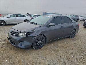 Toyota Corolla BASE 1.8L 4 2013