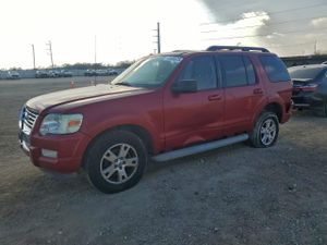 Ford Explorer XLT 4.0L 6 2010
