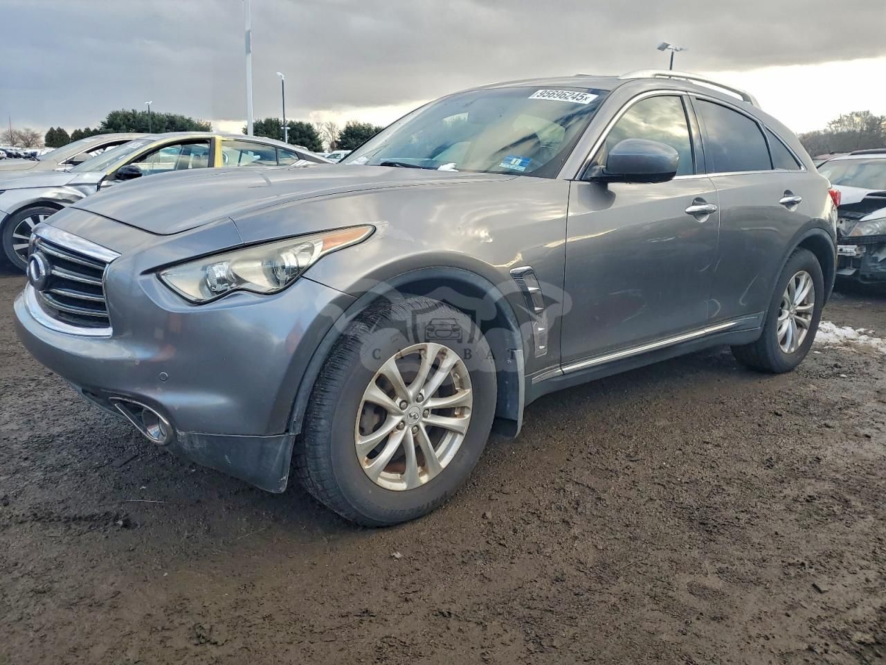 Infiniti FX 3.5L 6 2012