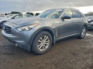 Infiniti FX 3.5L 6 2012