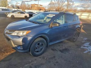 Toyota Rav4 LE 2.5L 4 2013