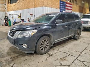 Nissan Pathfinder S 3.5L 6 2014