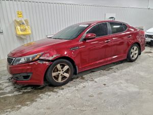 Kia Optima LX 2.4L 4 2015