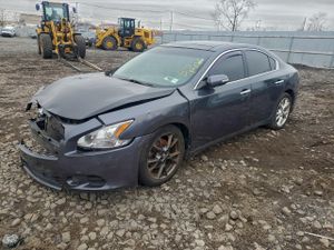 Nissan Maxima S 3.5L 6 2013