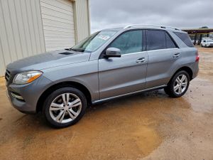 Mercedes-Benz ML 350 3.5L 6 2015