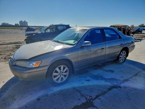 Toyota Camry LE 3.0L 6 1999