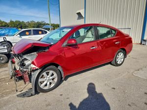 Nissan Versa S 1.6L 4 2012