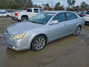 Toyota Avalon XL 3.5L 6 2005