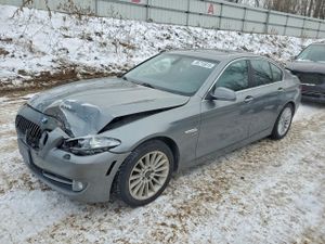 BMW 5 Series XI 3.0L 6 2011