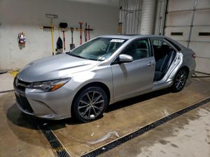 Toyota Camry LE 2.5L 4 2015