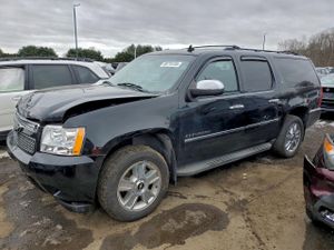 Chevrolet Suburban K1500 LTZ 5.3L 8 2011