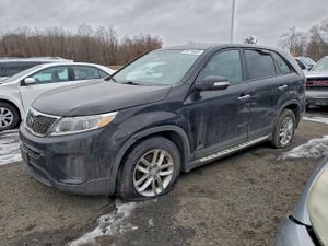 Kia Sorento LX 2.4L 4 2015