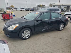 Nissan Altima BASE 2.5L 4 2012