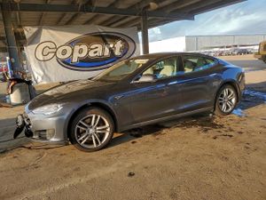 Tesla Model S 85 2015