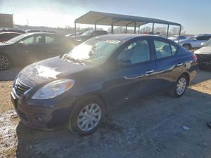Nissan Versa S 1.6L 4 2012